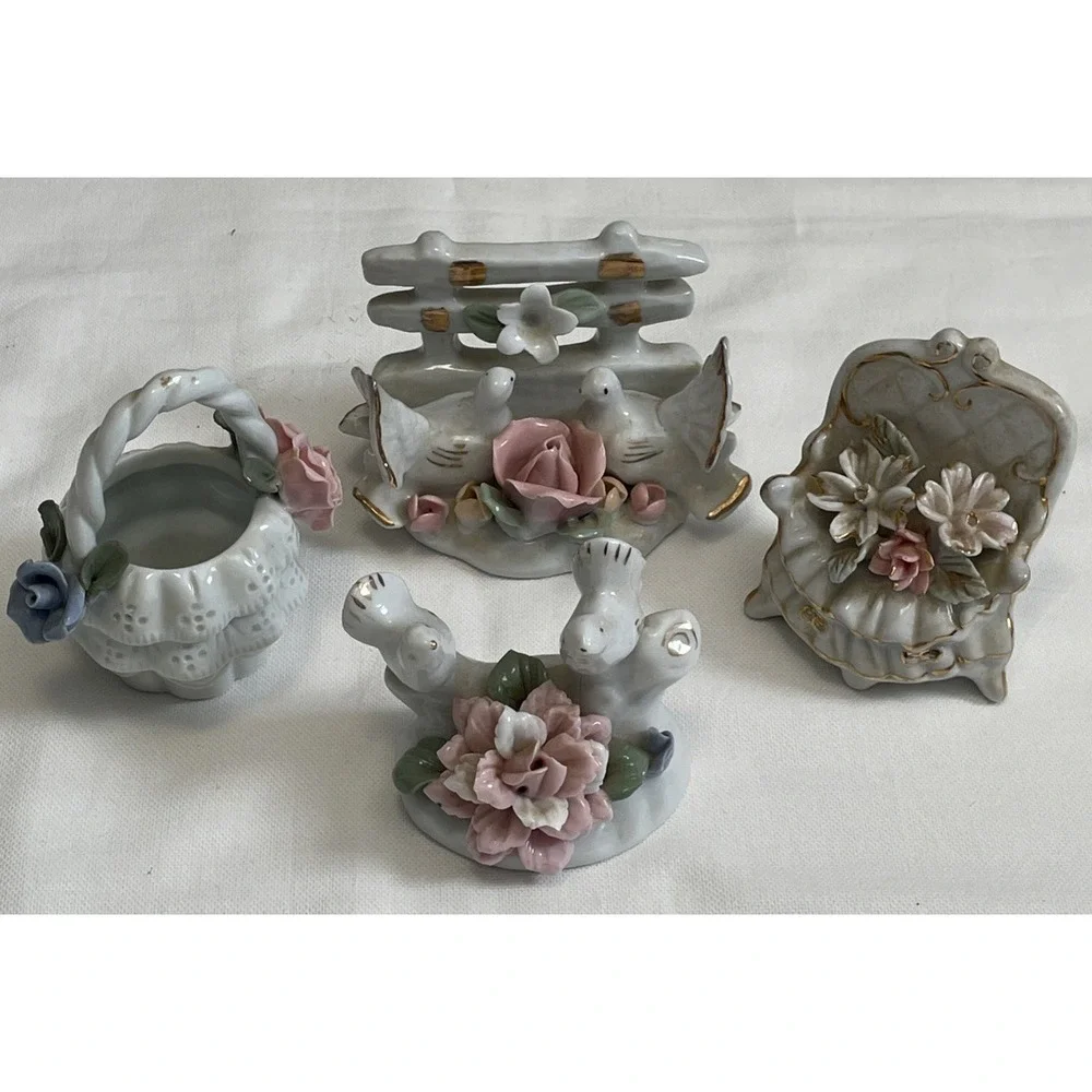 Vintage Fairy Garden Dollhouse Miniatures Pieces Porcelain Birds Doves Flowers
